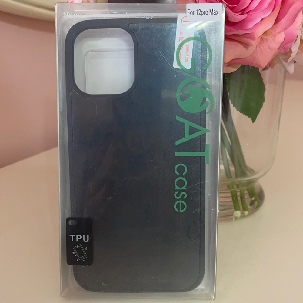 NIB Goat phone case for 12 pro max